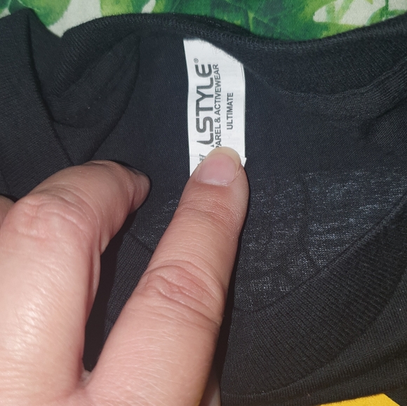 Unisex Islander Strong Tshirt - Picture 4 of 5